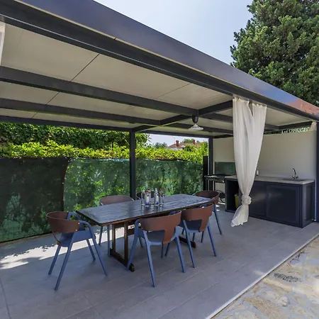 Meazza-1 By Interhome Lägenhet