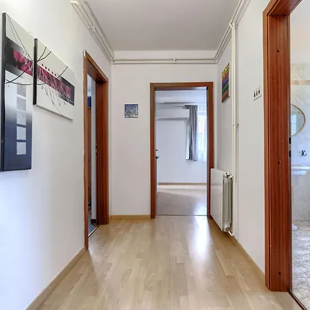 Meazza-1 By Interhome * ميدولين