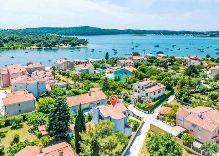 Apartman Meazza-1 By Interhome Medulin