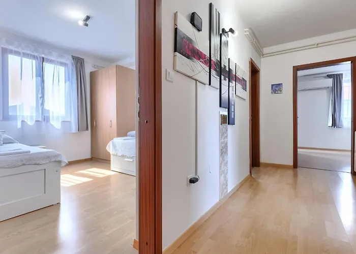 Meazza-1 By Interhome Apartman Medulin