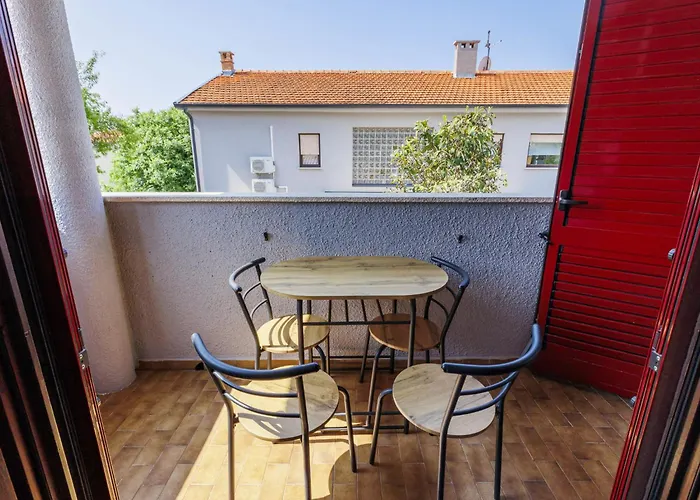Apartman Meazza-1 By Interhome Medulin